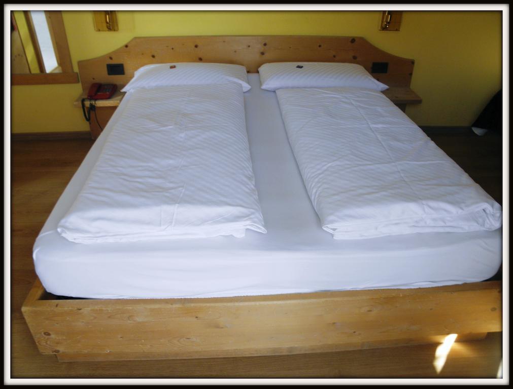 Hotel Angelica Livigno Camera foto