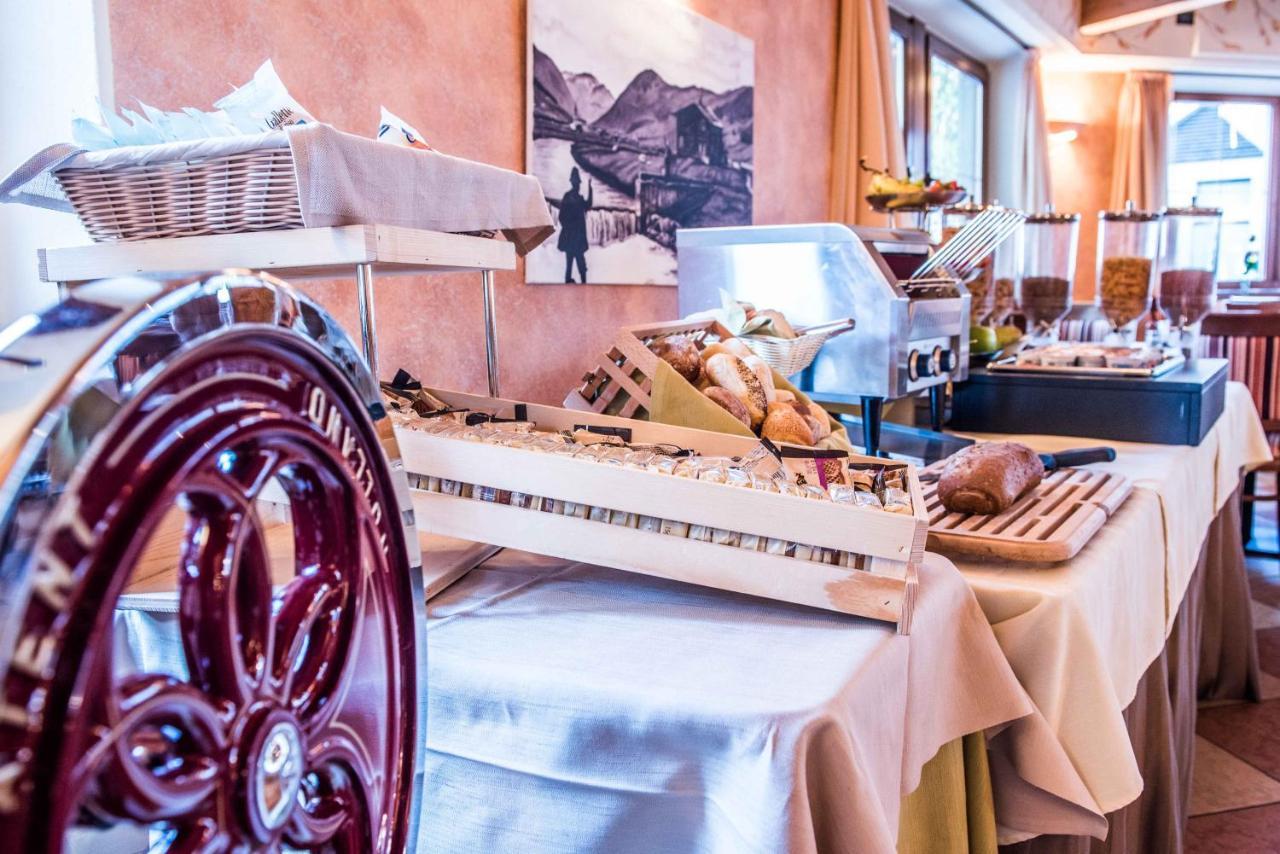Hotel Angelica Livigno Esterno foto
